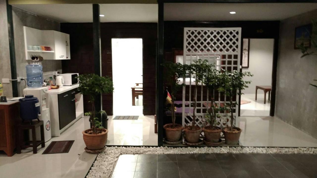 Pk Hostel Phra Nakhon Si Ayutthaya Exterior photo